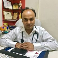 Dr. Maneesh Tripathi (Pulmonologist & Chest Physician)