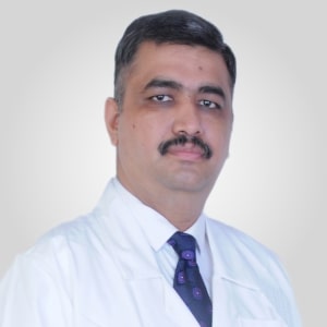 Dr. Amit Kapoor