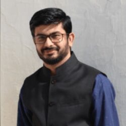 Dr. Amit Kapoor (Pavi Child Clinic)