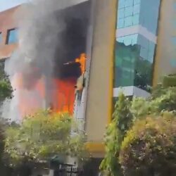 fire in noida sector 63