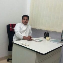 Dr. Vaibhav Agarwal (Dentist)