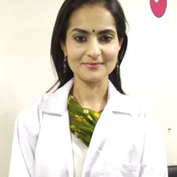 Dr. Kanika Gera Thakral (Gynaecologist)