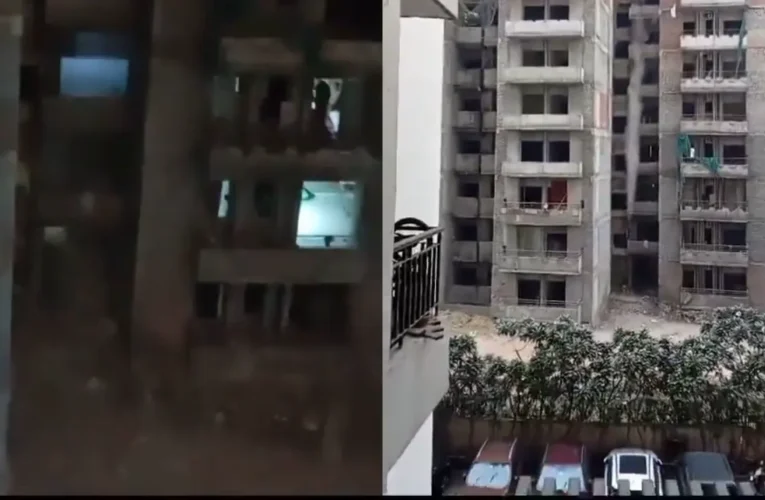 ग्रेनो वेस्ट की ऐस सिटी के निवासी एनसीआर मोनार्क में देर रात तक चल रहे निर्माण कार्य से परेशान